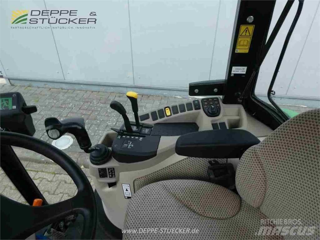 John Deere 3046R Kompakttraktorer