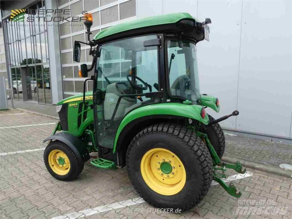 John Deere 3046R Kompakttraktorer