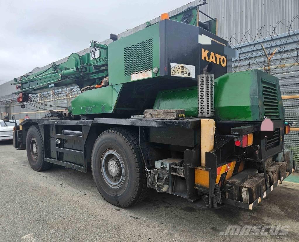 Kato KR 350-3 Terrängkranar (Grov terräng)