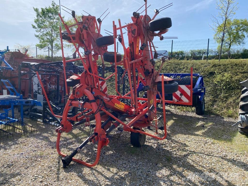 Kuhn GF8702 Vändare och luftare