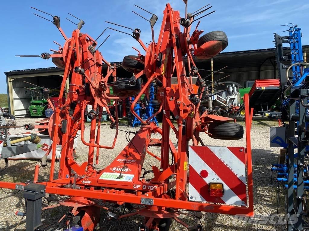 Kuhn GF8702 Vändare och luftare