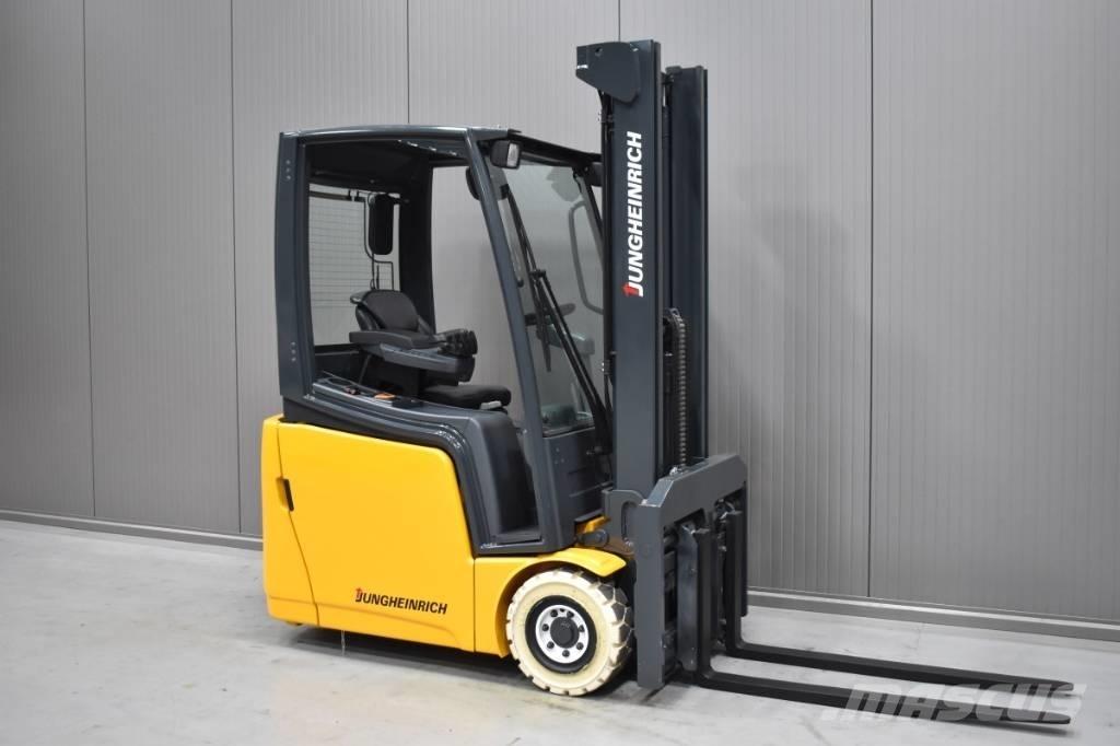 Jungheinrich EFG 215 Elmotviktstruckar