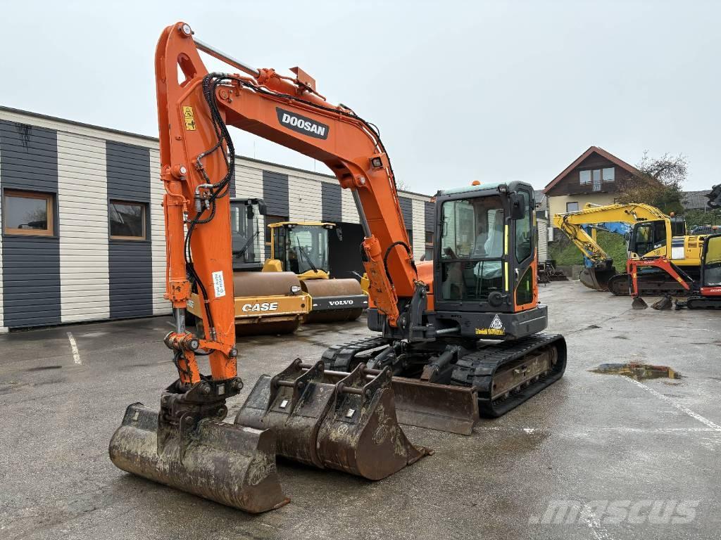 Doosan DX 85 R-3 Midigrävmaskiner 7t - 12t