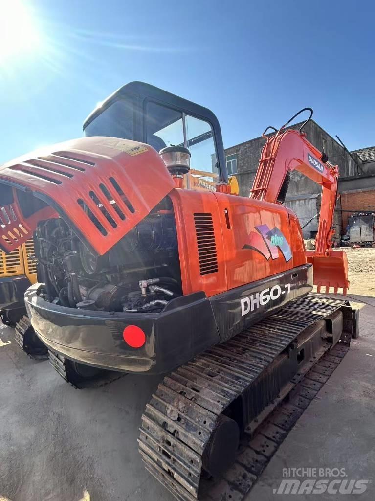 Doosan DH 55 Minigrävare < 7t