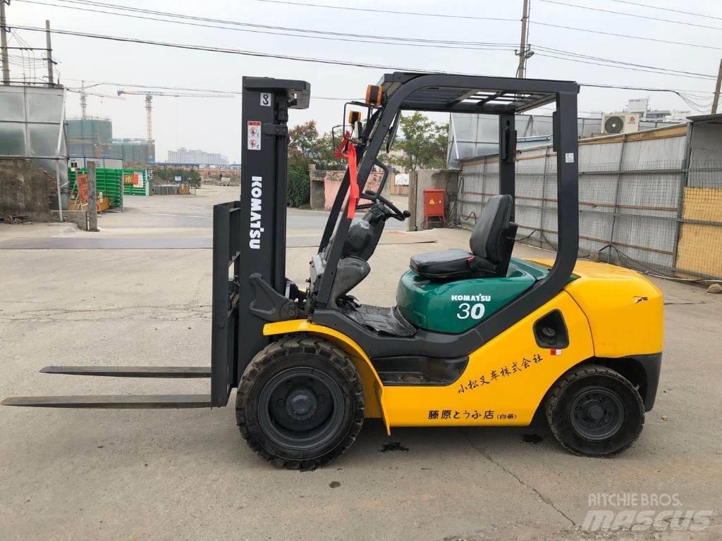Komatsu FD30 Dieselmotviktstruckar