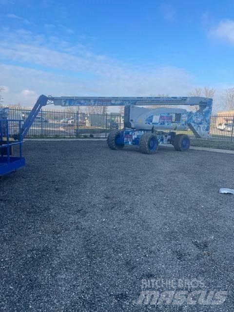 JLG 800 AJ Teleskop bomliftar