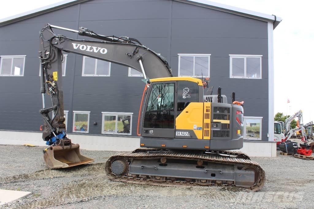 Volvo ECR 235 E Bandgrävare