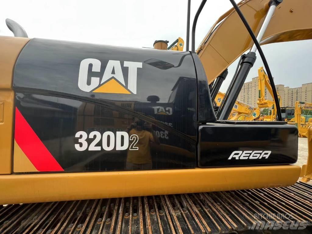 CAT 320 Bandgrävare