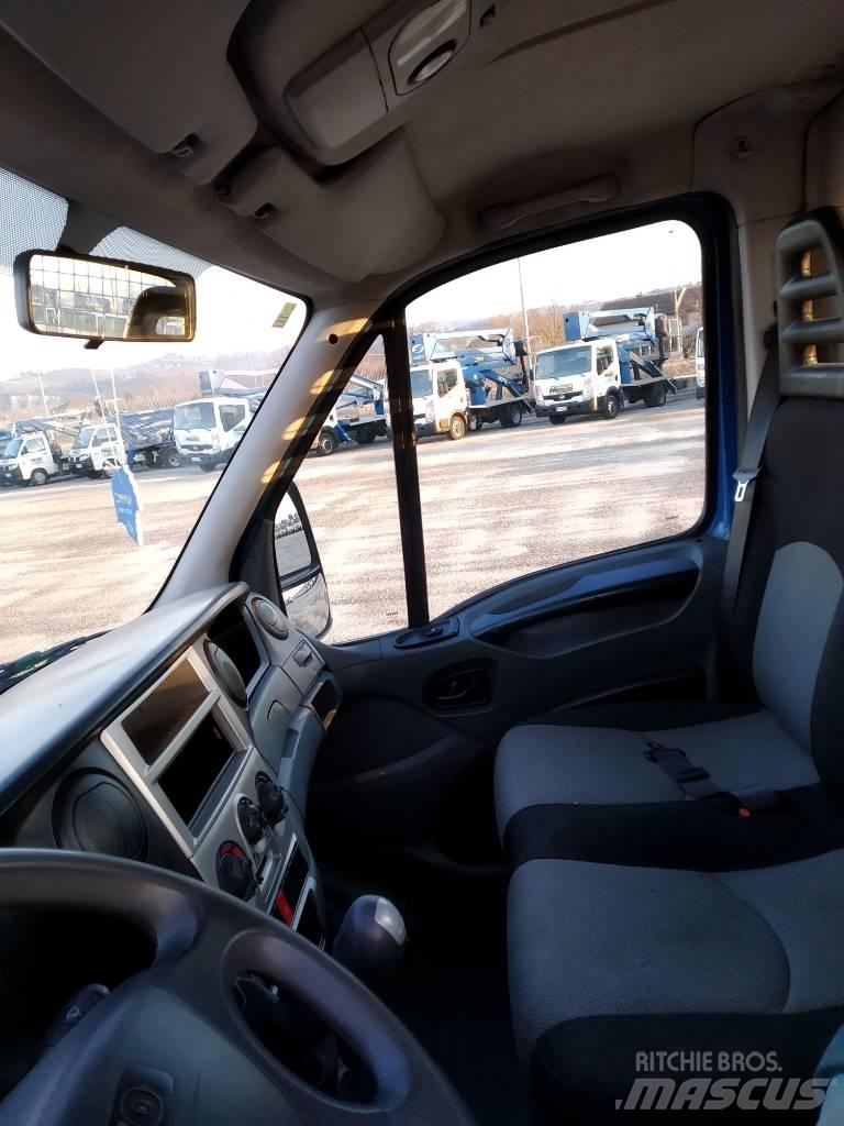 Iveco Daily 35 C 11 Lätta lastbilar