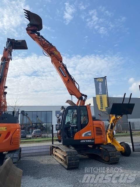 Doosan DX140LCR-5 Bandgrävare