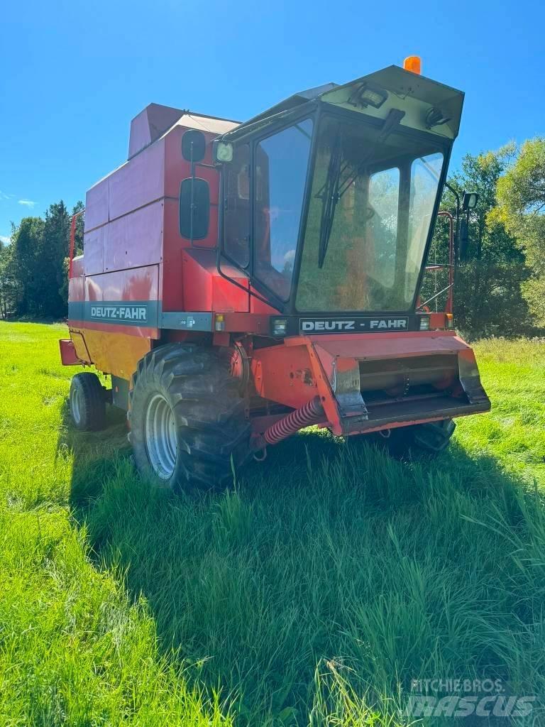 Deutz-Fahr M 2780 Skördetröskor
