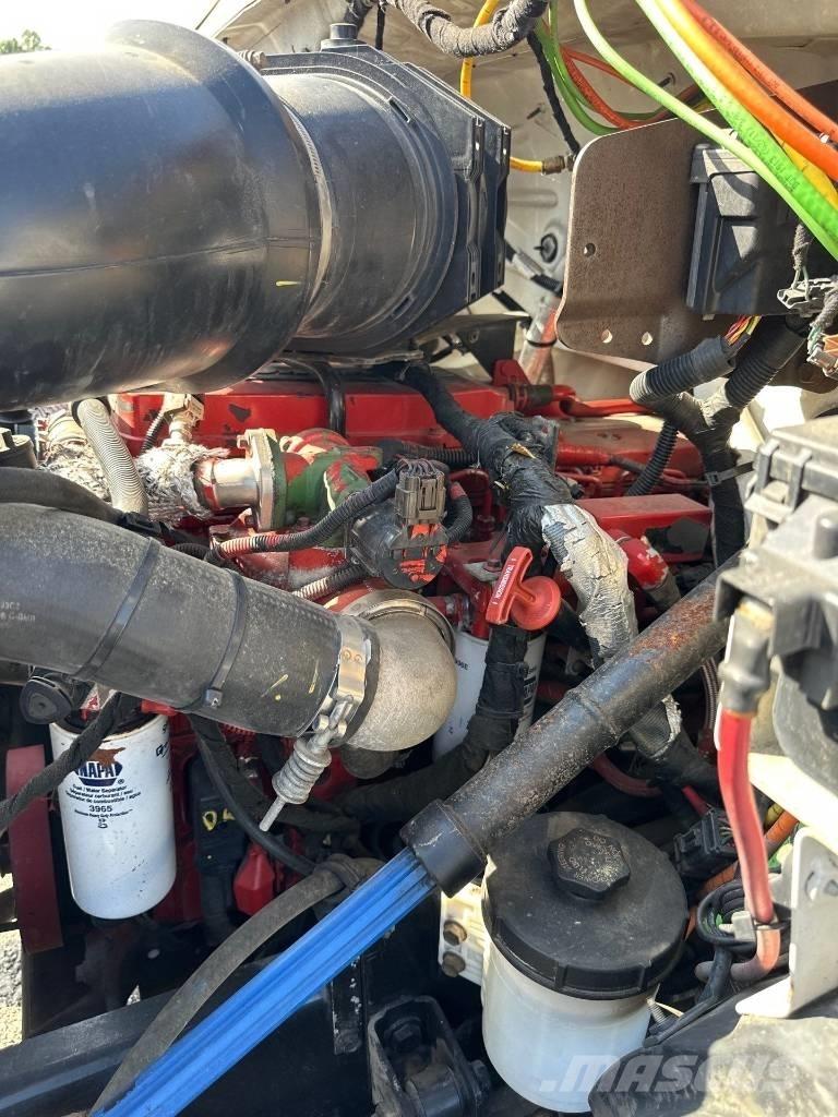 Ford F 750 XL SD Vattentankbilar
