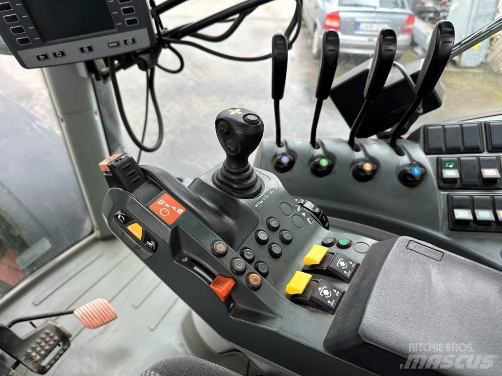 CLAAS Axion 810 CIS Traktorer