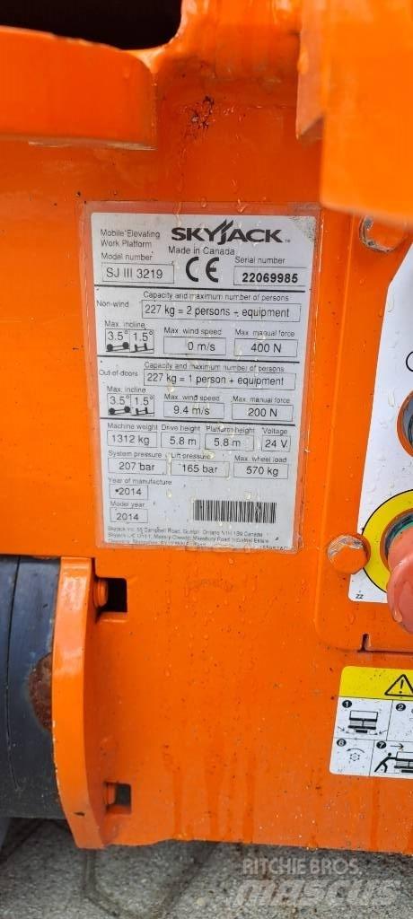 SkyJack SJIII 3219 Saxliftar