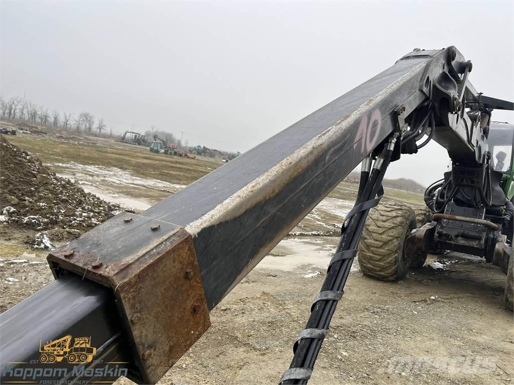 John Deere CH811 Skördarkranar