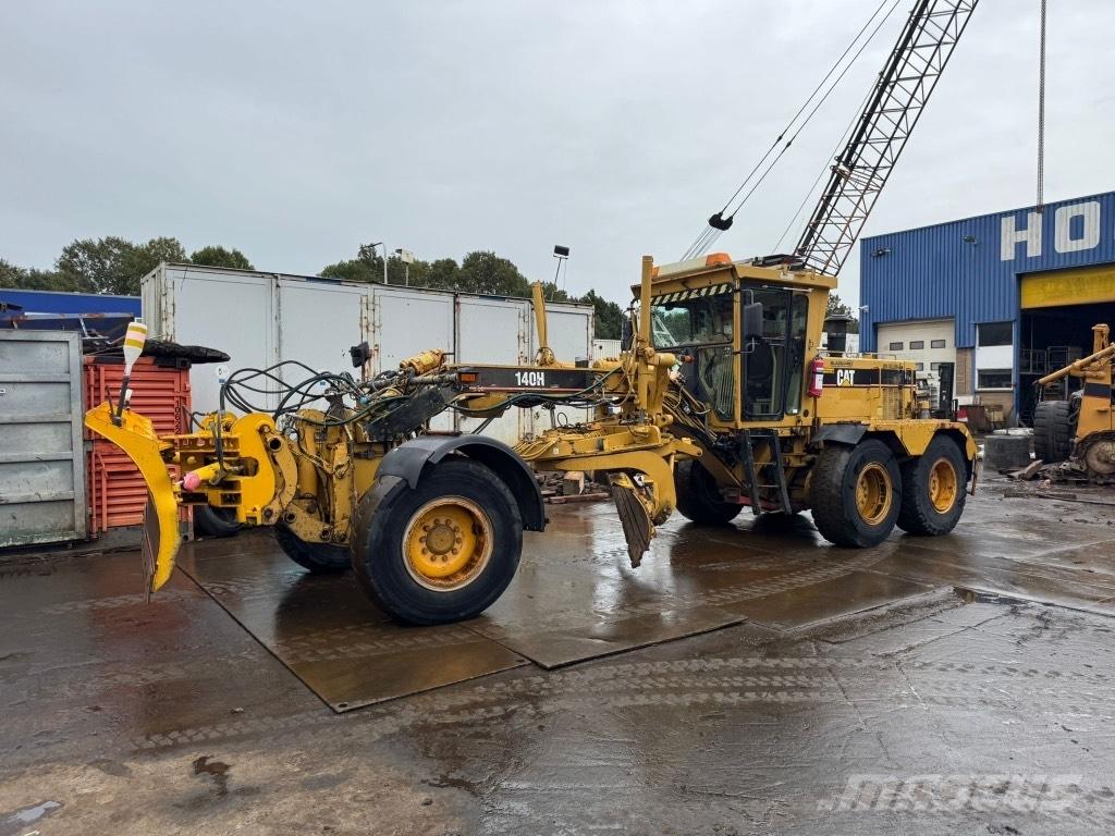 CAT 140 H Väghyvlar