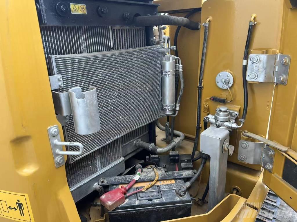 CAT CAT307E2 Minigrävare < 7t