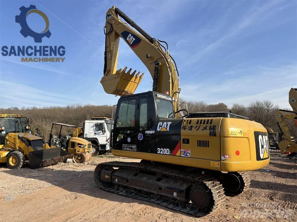 CAT 320 D L Bandgrävare
