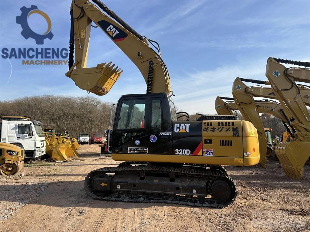 CAT 320 D L Bandgrävare
