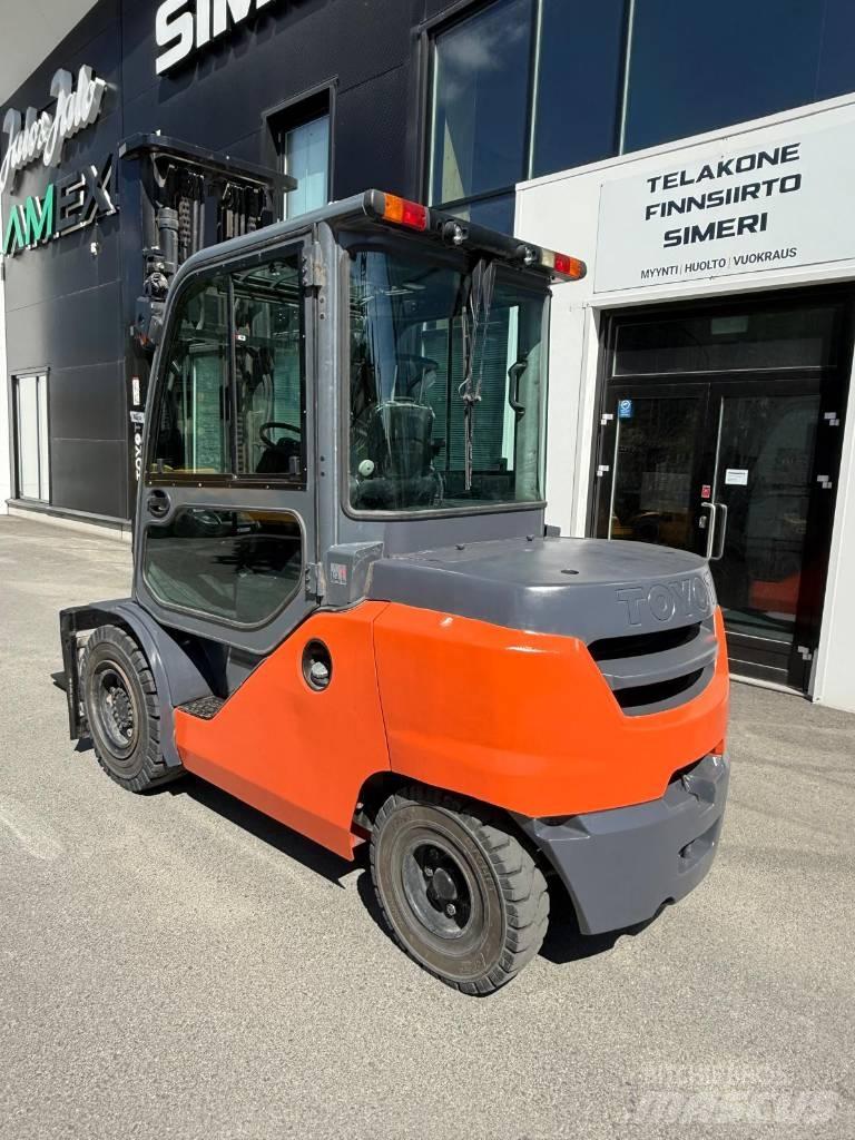 Toyota 40-8 FD45 N Dieselmotviktstruckar