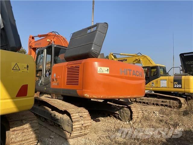 Hitachi ZX250 Bandgrävare