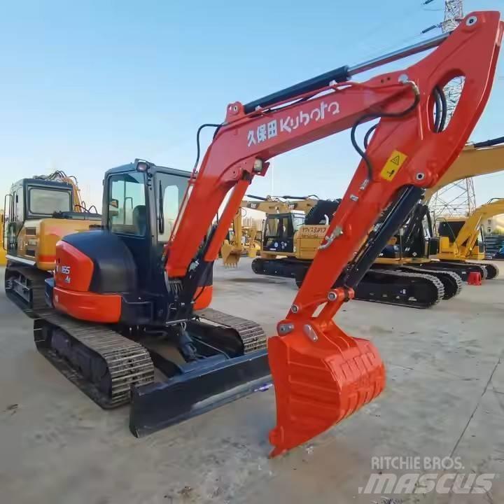 Kubota KX165 Bandgrävare