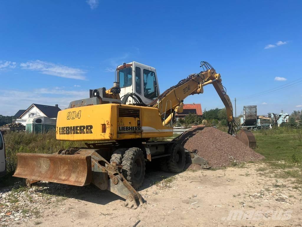Liebherr A 904 C Avfalls / industri hantering
