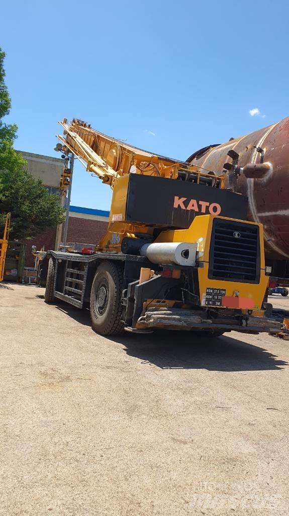 Kato SS 500 Terrängkranar (Grov terräng)