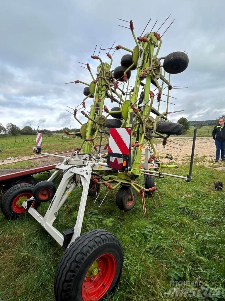 CLAAS VOLTO 1100T Vändare och luftare