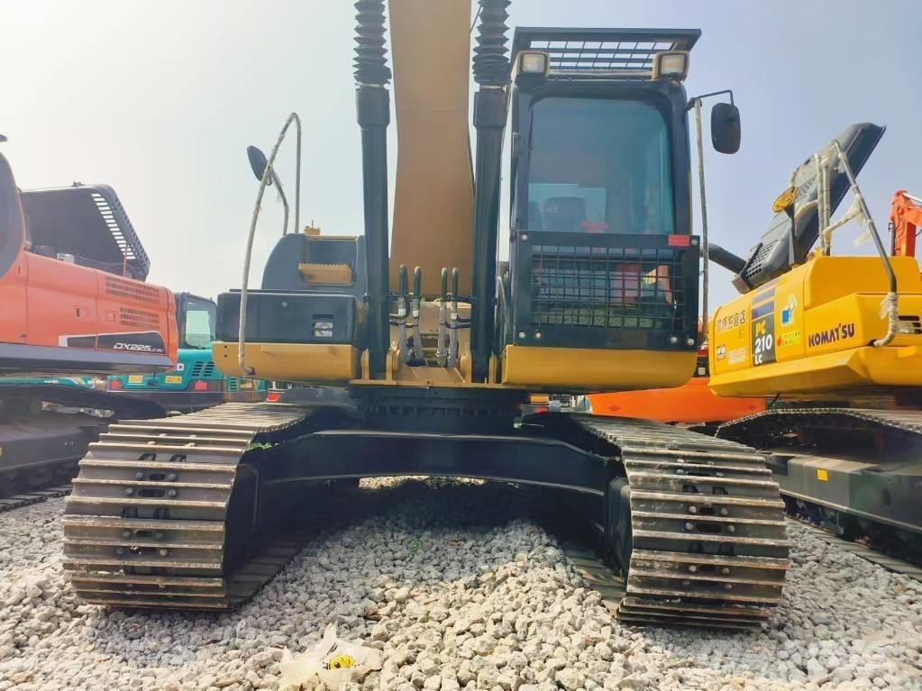CAT 320 D Bandgrävare
