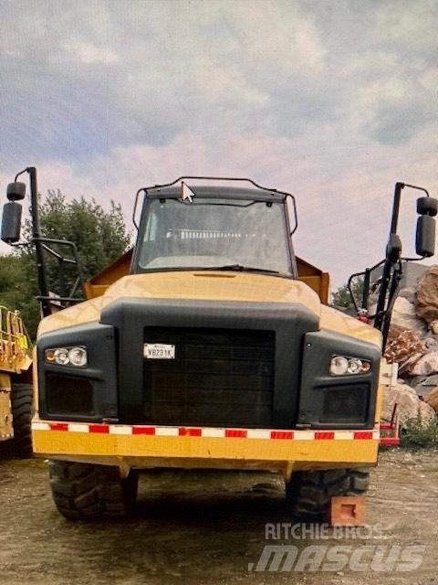 CAT 740 B Midjestyrd dumper
