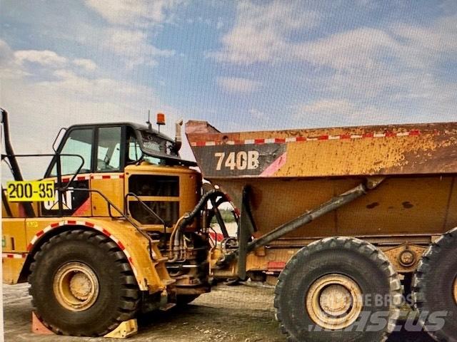 CAT 740 B Midjestyrd dumper