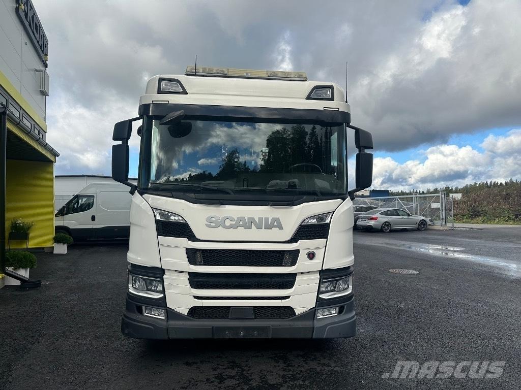 Scania P 370 6x2*4 Lastväxlare/Krokbilar