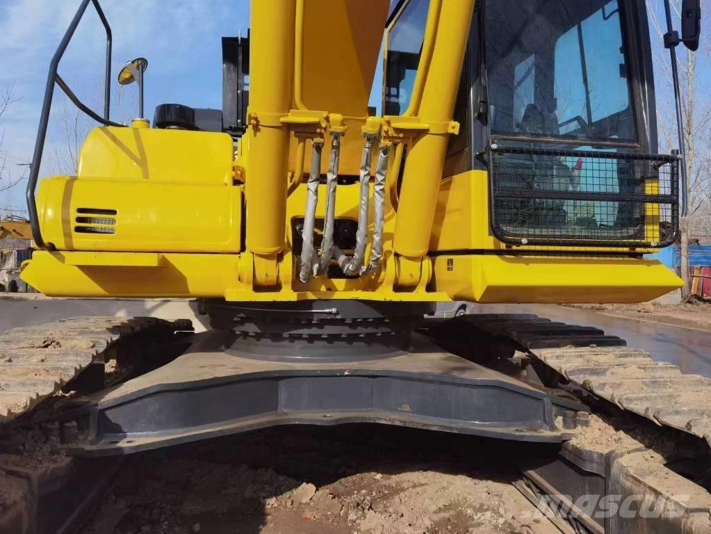 Komatsu PC 450-8 Bandgrävare