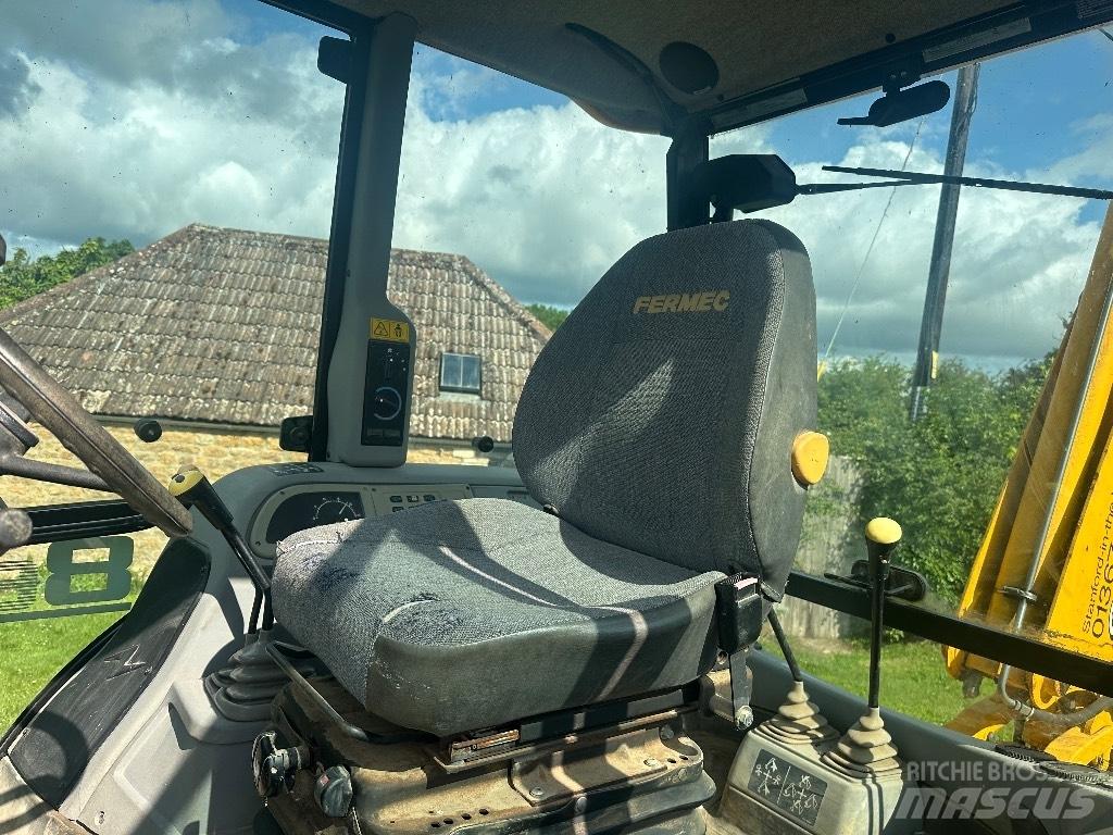 Fermec 860 SE Grävlastare