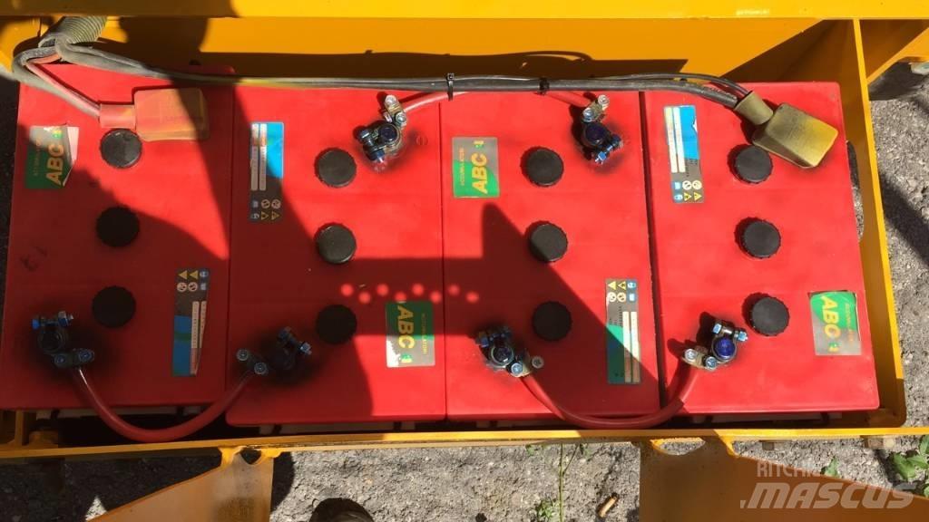 Haulotte Compact 10 Saxliftar