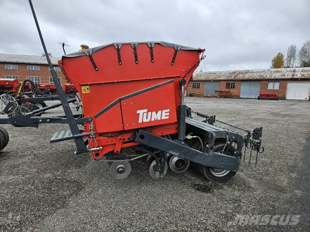 Tume JC 4000 Kombisåmaskiner