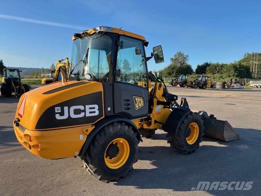 JCB 406 Redskapsbärare för lantbruk