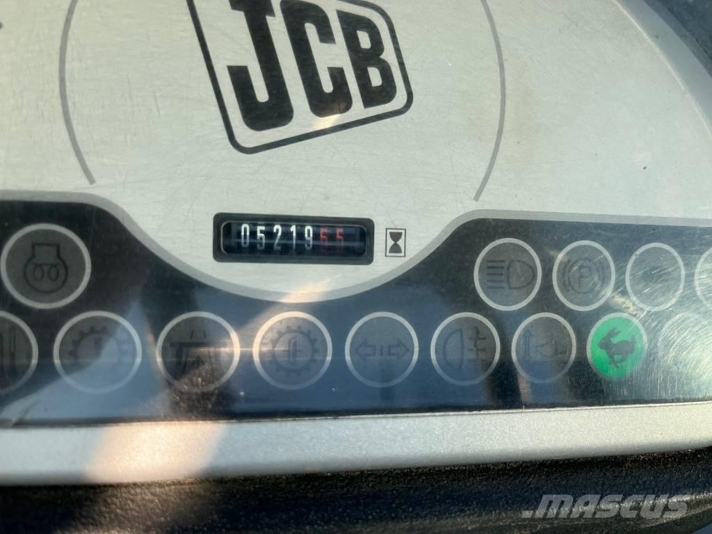 JCB 406 Redskapsbärare för lantbruk