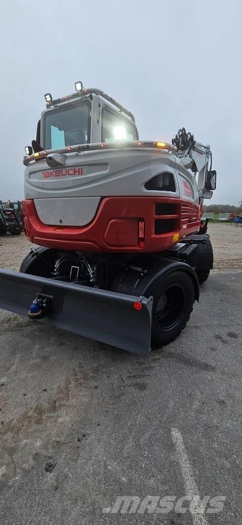 Takeuchi TB 395 W Hjulgrävare
