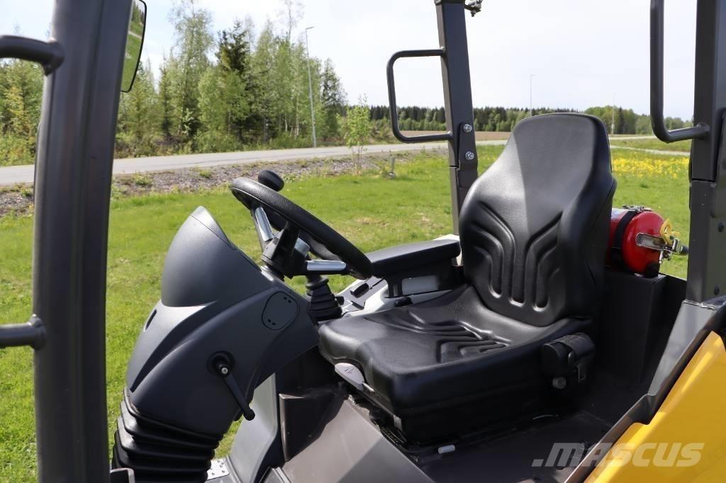 Mecalac MCL2 Kompaktlastare