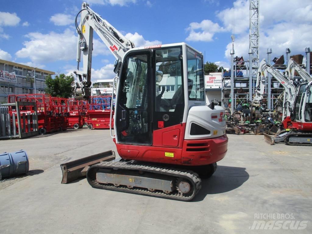 Takeuchi TB240 Minigrävare < 7t