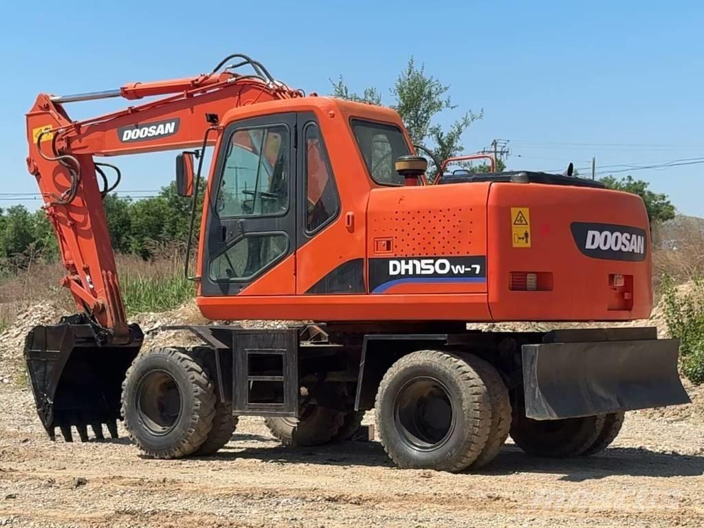 Doosan DH150 W-7 Hjulgrävare