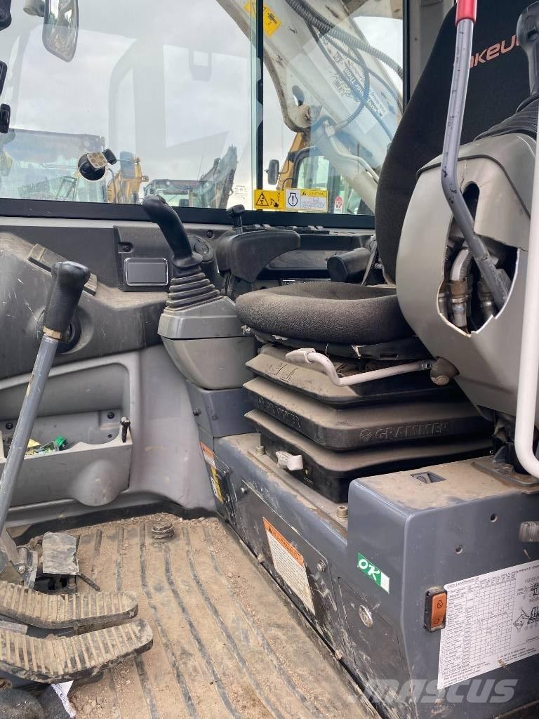 Takeuchi TB 240 Minigrävare < 7t