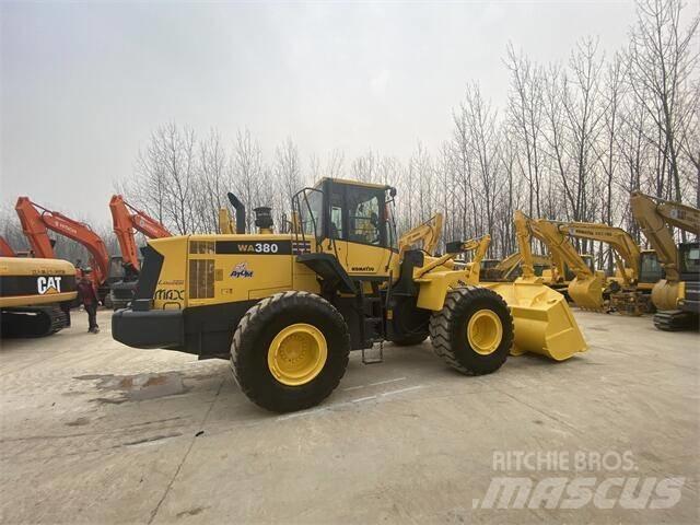Komatsu WA380 Hjullastare