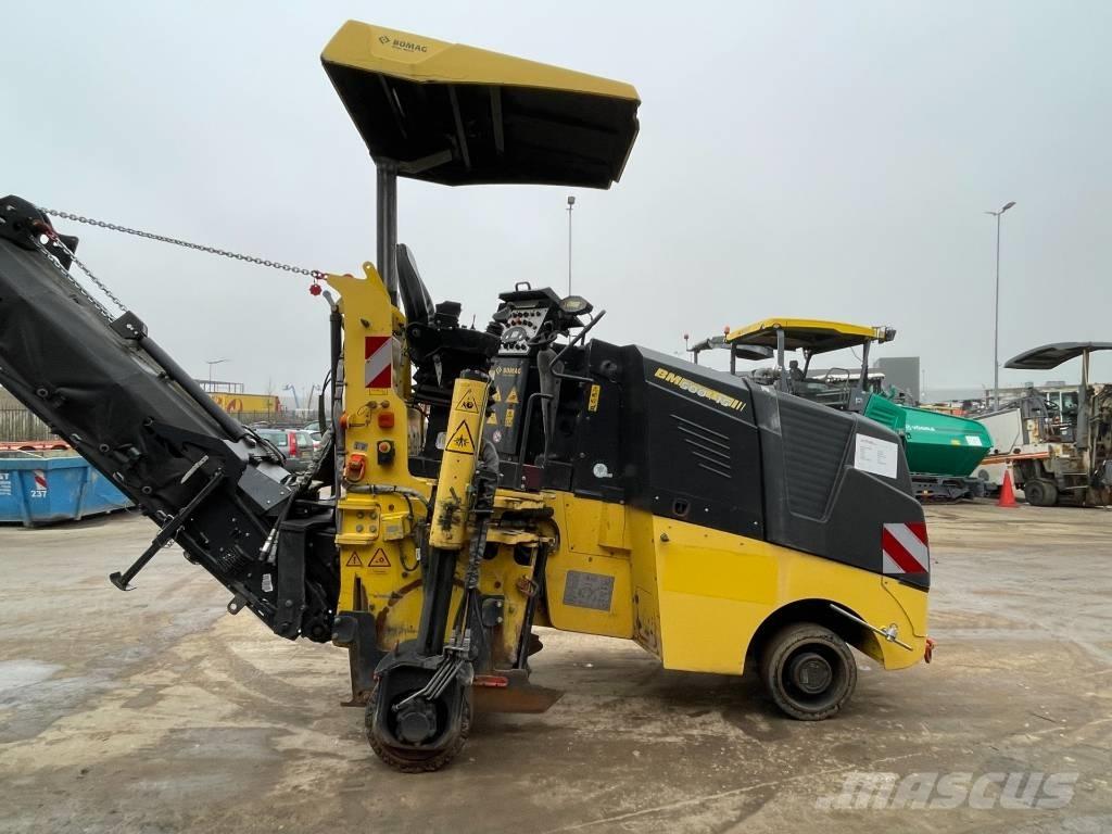 Bomag BM 500/15-2 Asfaltskallfräsmaskiner
