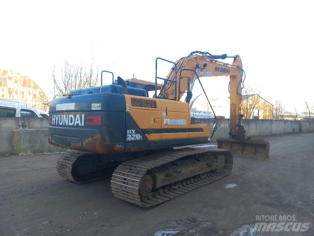 Hyundai HX 220 L Bandgrävare