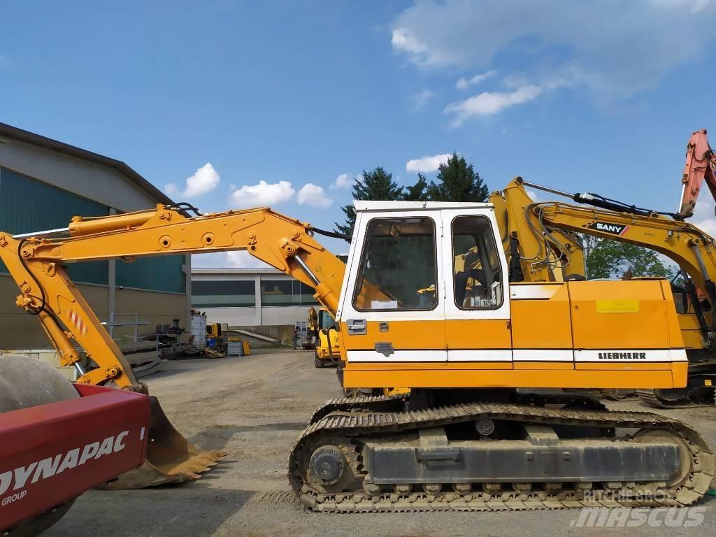 Liebherr 902 Bandgrävare