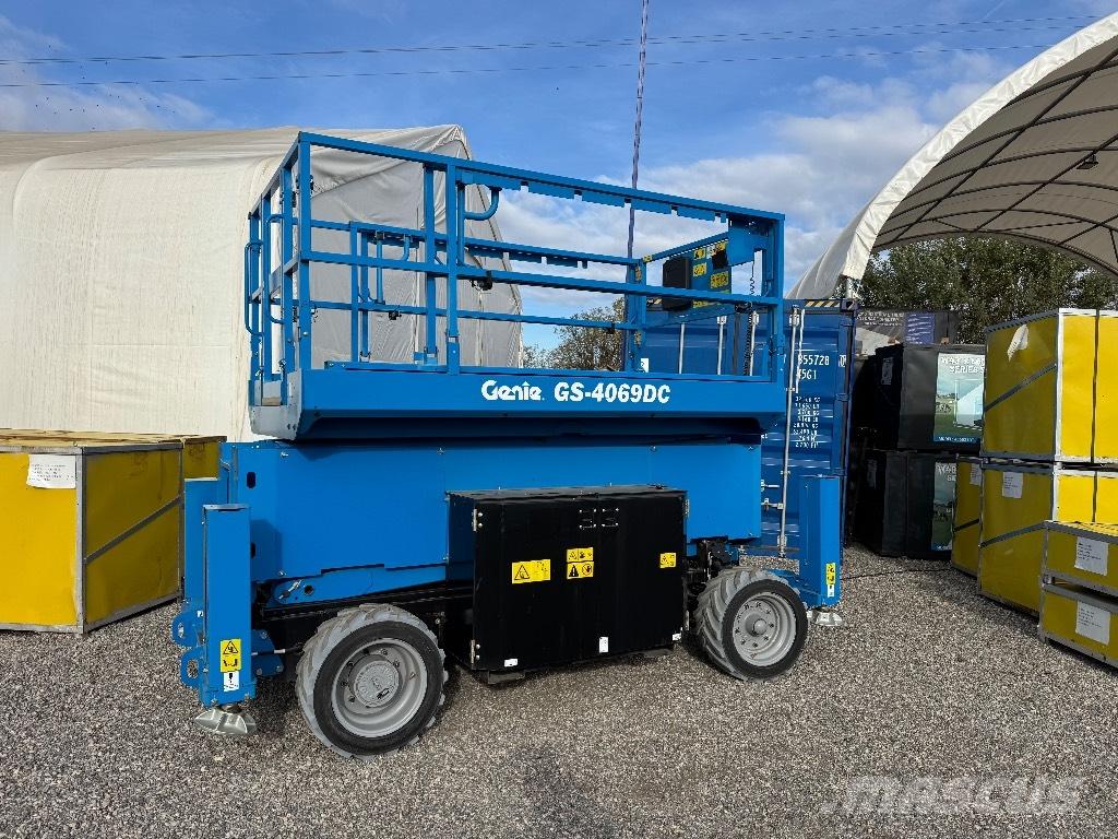 Genie GS 4069 DC Saxliftar