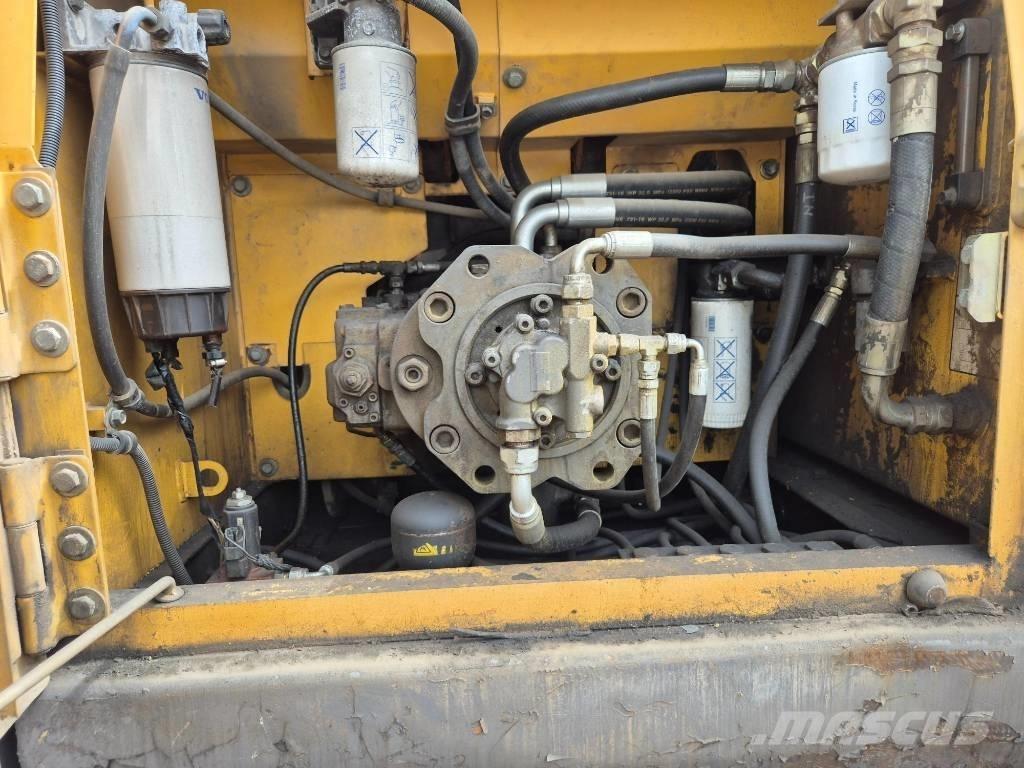 Volvo EC 290 BL Bandgrävare